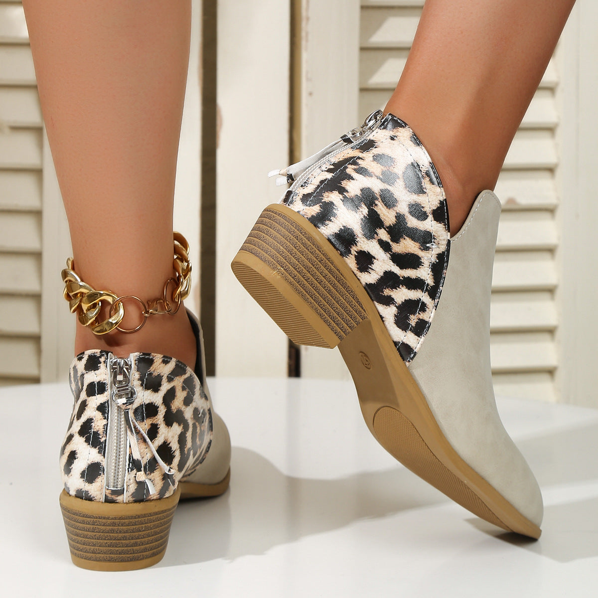 Botas con estampado de leopardo