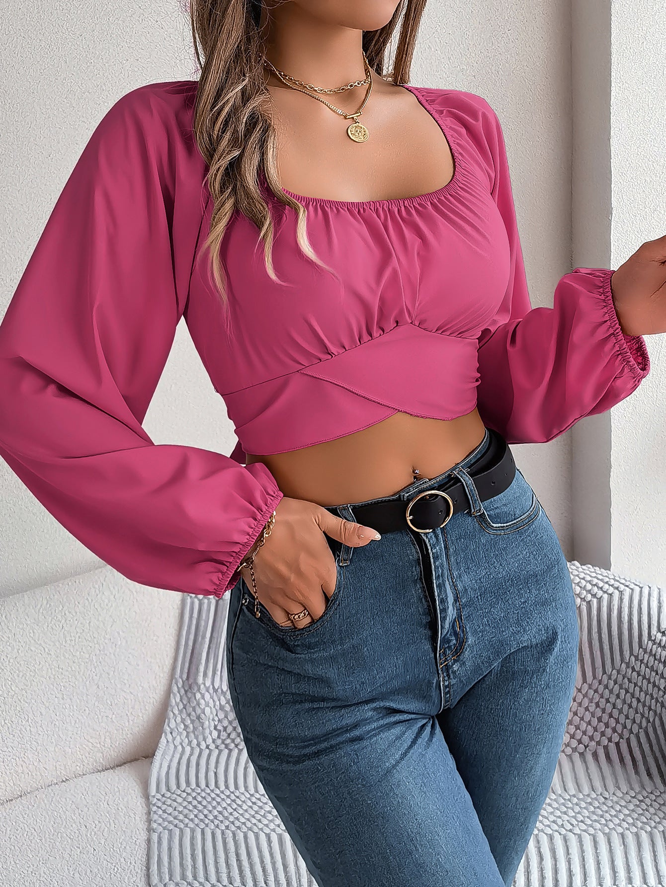 Blusa con mangas acampanadas