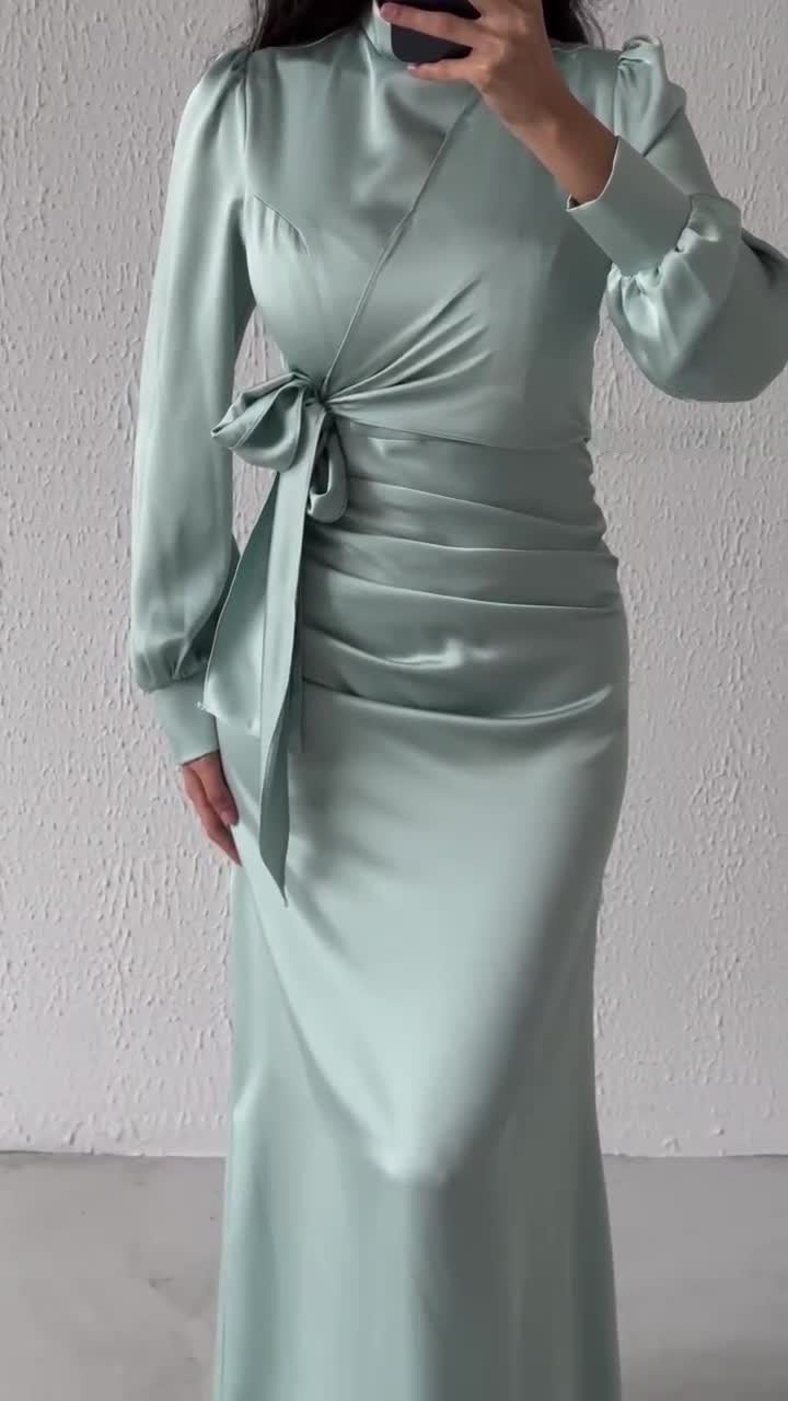 Vestido ajustado de cintura alta