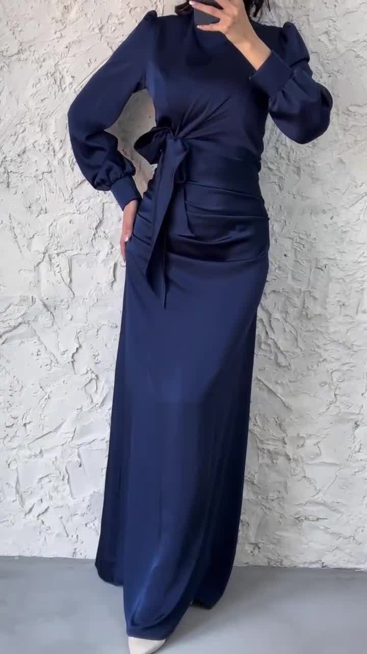 Vestido ajustado de cintura alta