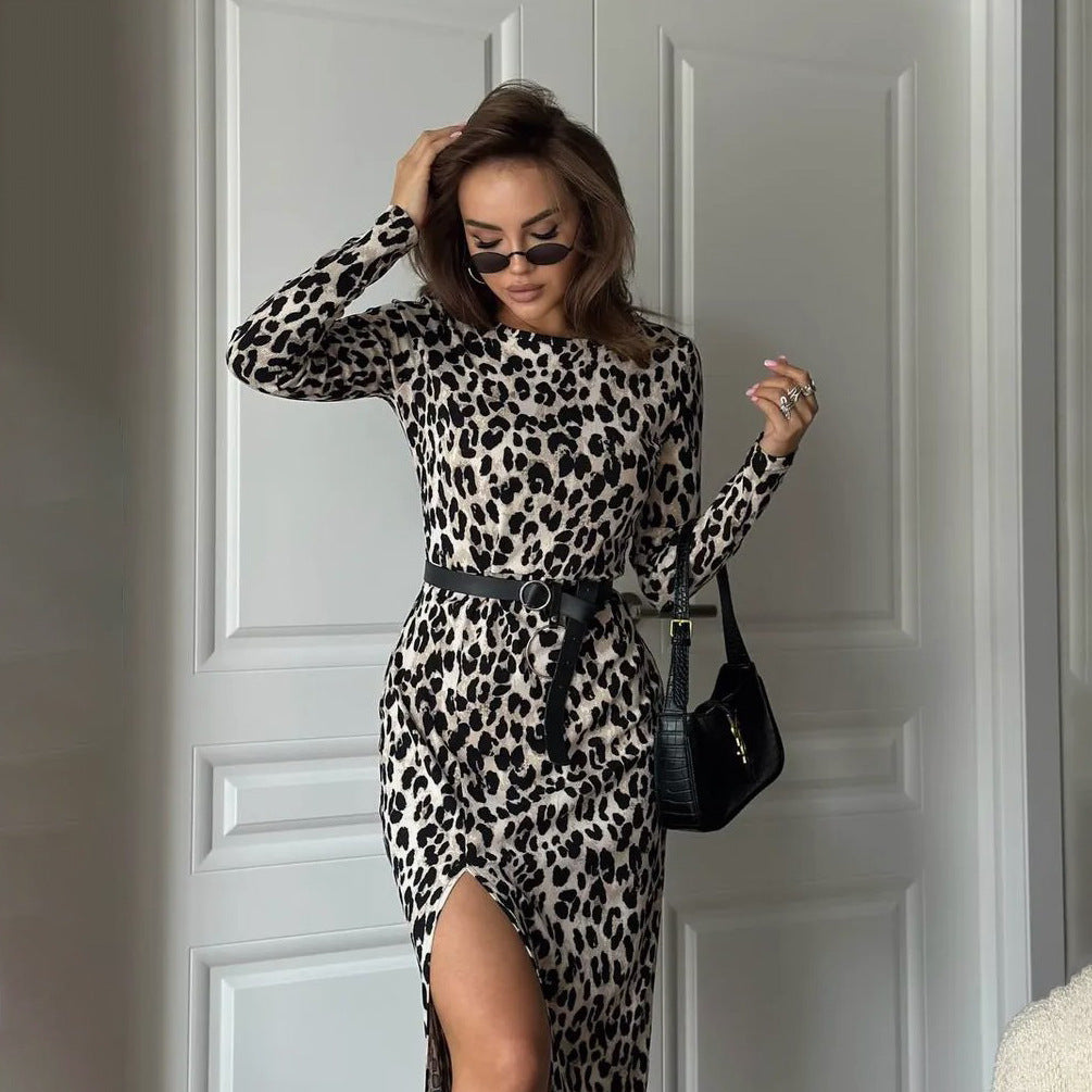 Vestido ajustado con estampado de leopardo